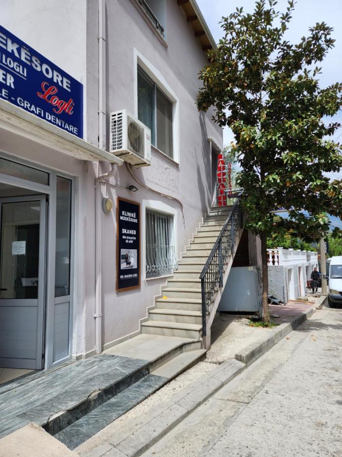 Logli Apartments Gjirokaster Exterior photo